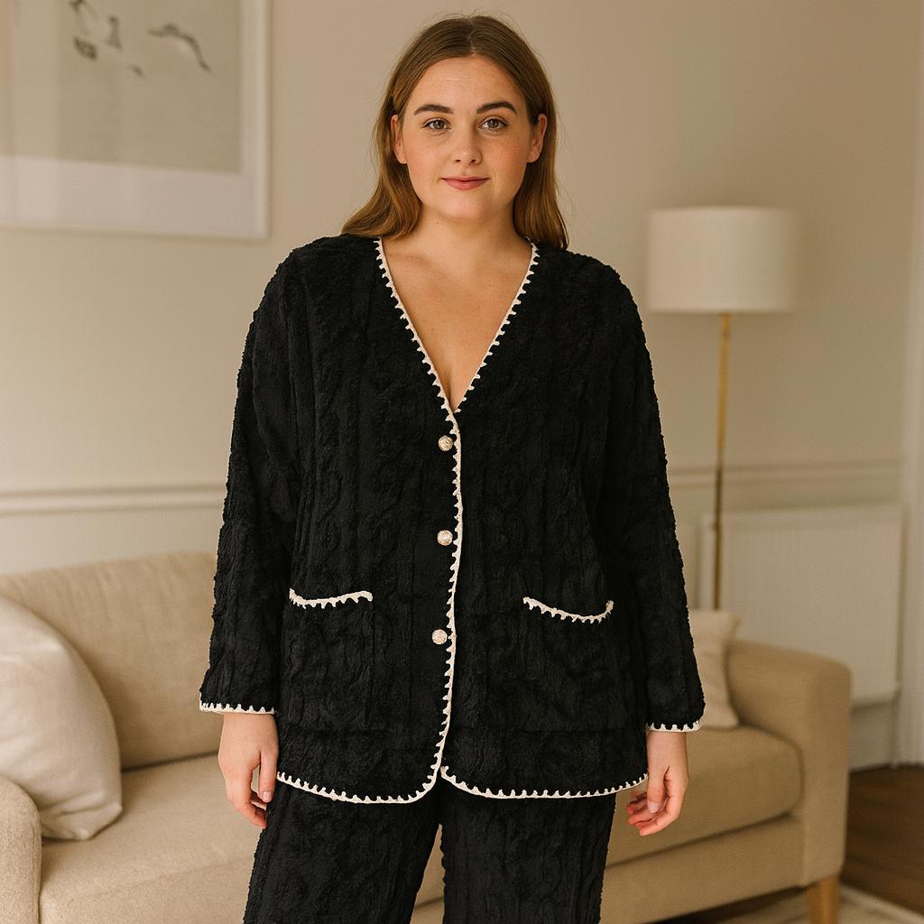 Ultra Lightweight Soft Plush Embossed Lounge Set - Size 12-22