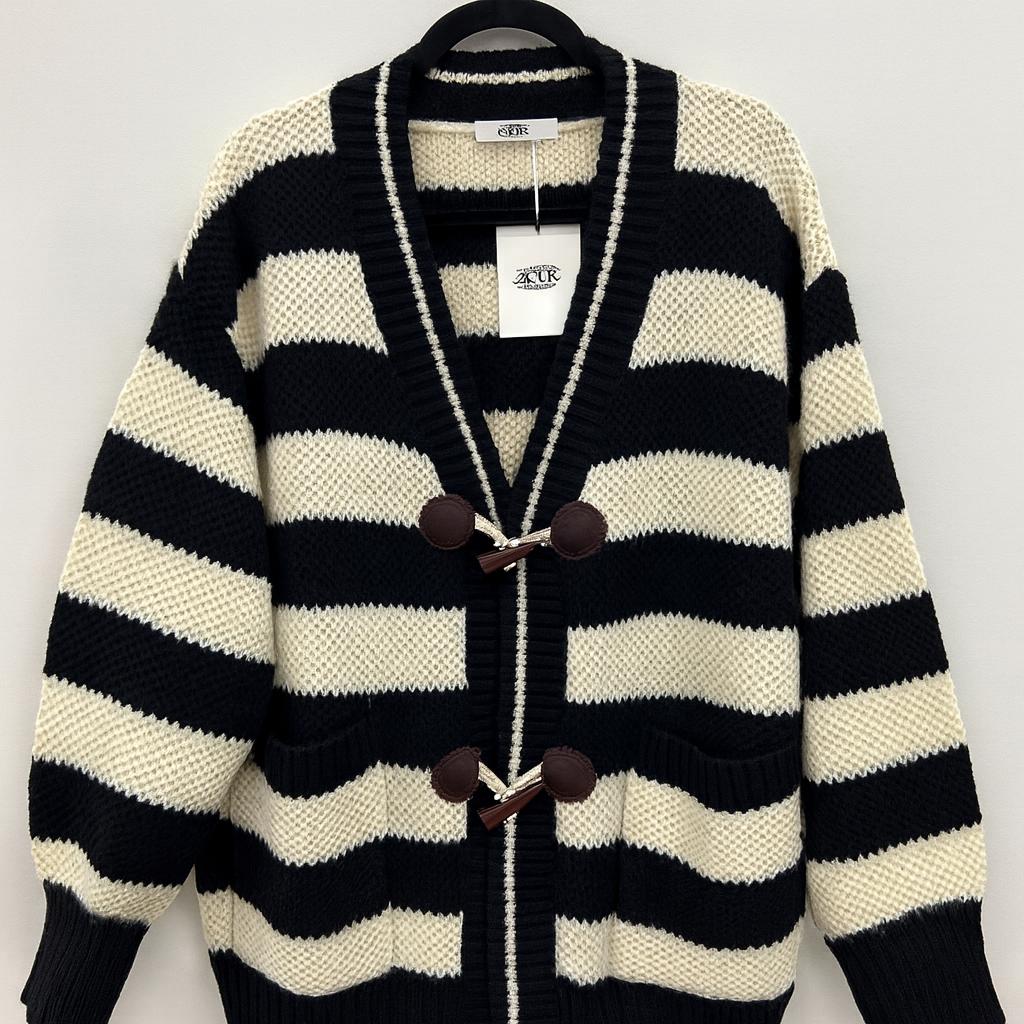 Oversized Chunky Knit Ladies Cardigan One Size Fits All UK Size 12-22