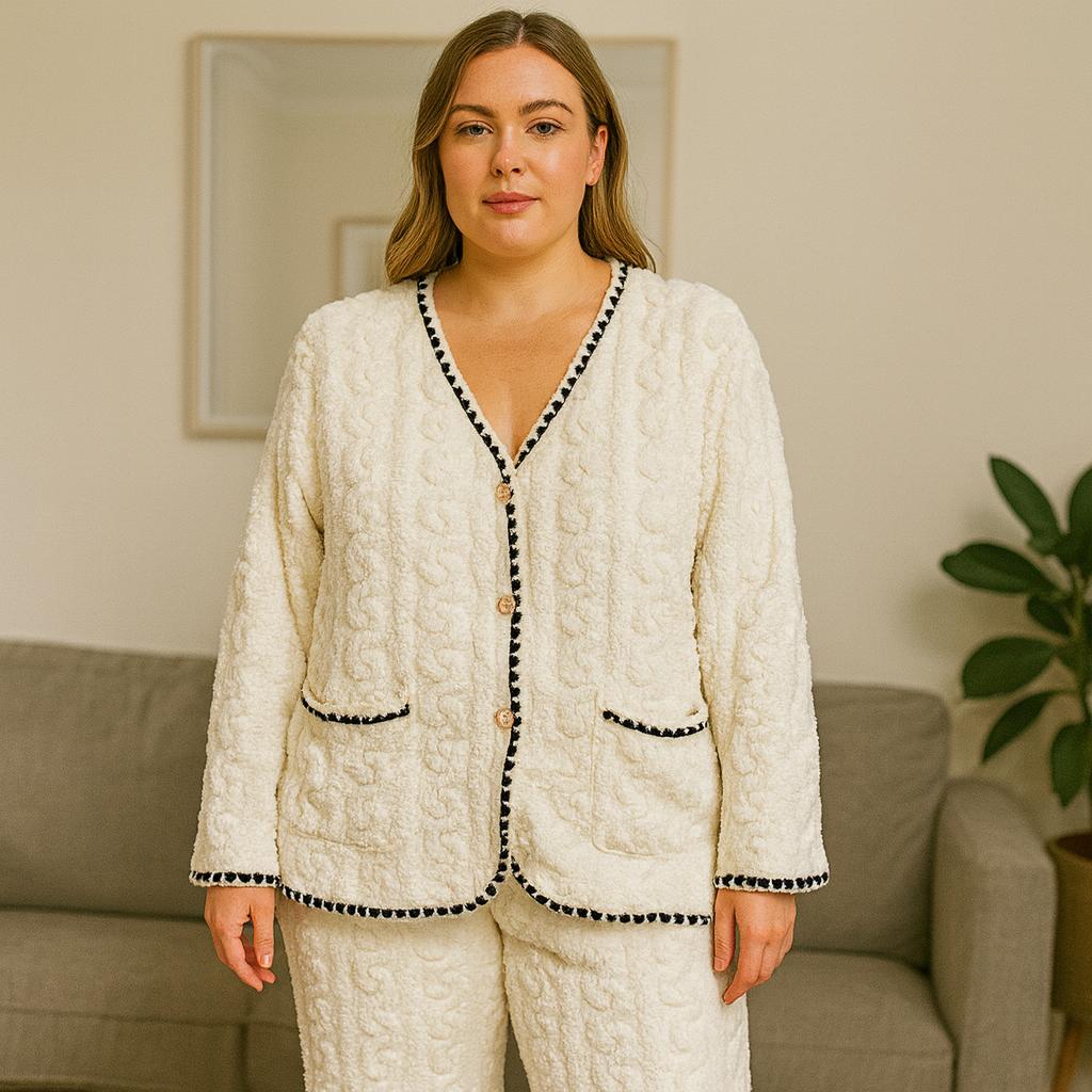 Ultra Lightweight Soft Plush Embossed Lounge Set - Size 12-22