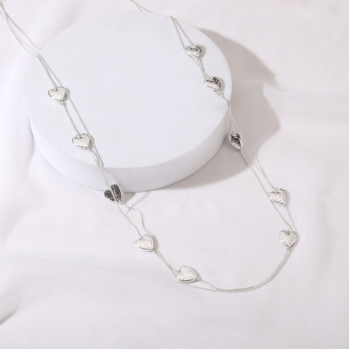 Tiny Hearts In A Chain Necklace